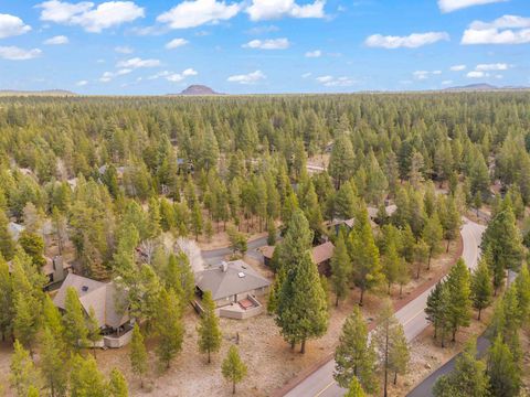 Tiny photo for 57607 Rocky Mountain Lane #4, Bend, OR 97707 (MLS # 220219507)