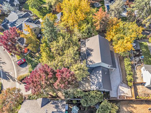 Tiny photo for 245 Jackson Creek Drive, Jacksonville, OR 97530 (MLS # 220211148)