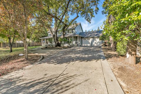 Tiny photo for 245 Jackson Creek Drive, Jacksonville, OR 97530 (MLS # 220211148)