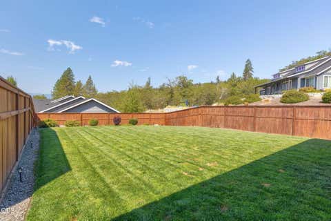 Tiny photo for 326 SW Kennedy Way, Grants Pass, OR 97526 (MLS # 220227418)