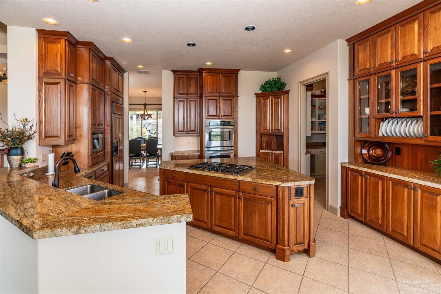 Awbrey Butte - Residential