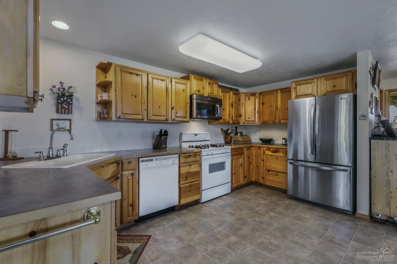 Whispering Pines - Residential