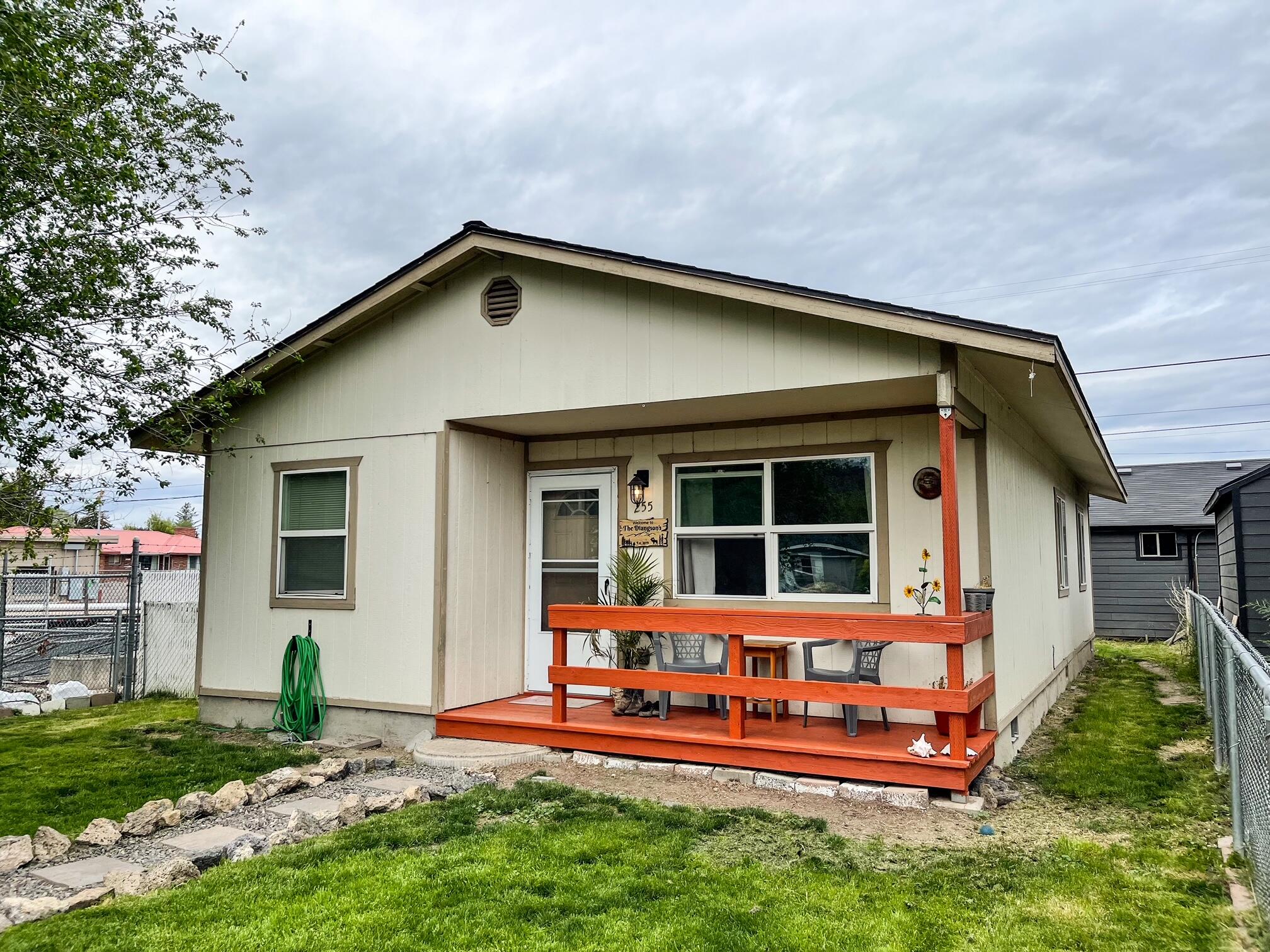 Oregon + Western - Residential