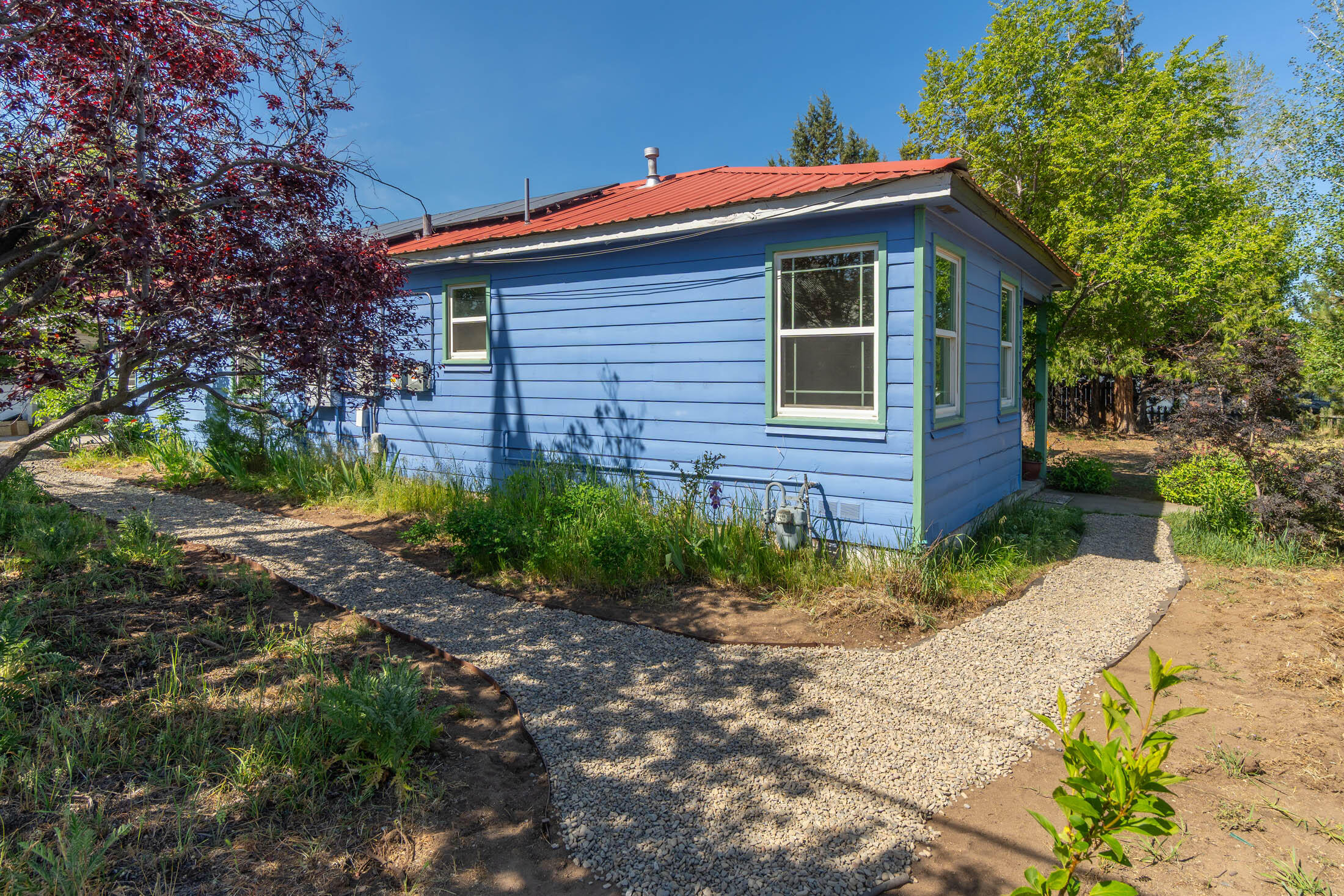 1808 SW Kalama Avenue