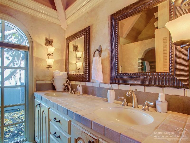 River Terrace - Residential