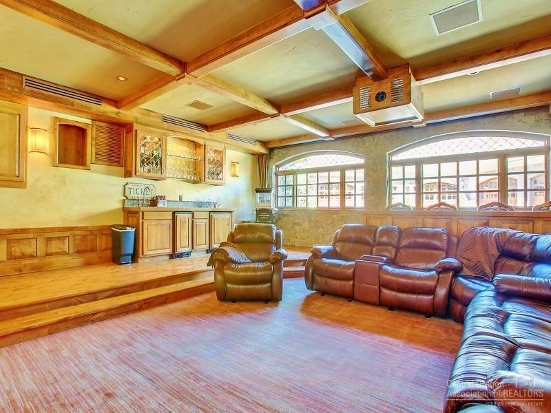 River Terrace - Residential