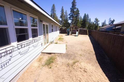 Tiny photo for 52470 Medill Court, La Pine, OR 97739 (MLS # 220226530)