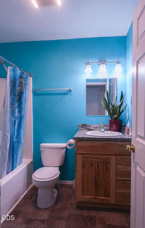 Tiny photo for 52470 Medill Court, La Pine, OR 97739 (MLS # 220226530)