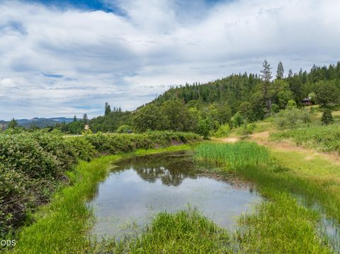 Tiny photo for 11598 Butte Falls Highway, Eagle Point, OR 97524 (MLS # 220224205)