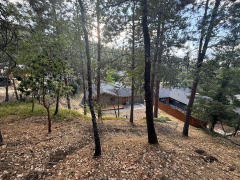 Tiny photo for 802 Beach Street, Ashland, OR 97520 (MLS # 220216761)