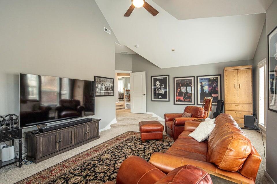 River Canyon Estates - Residential