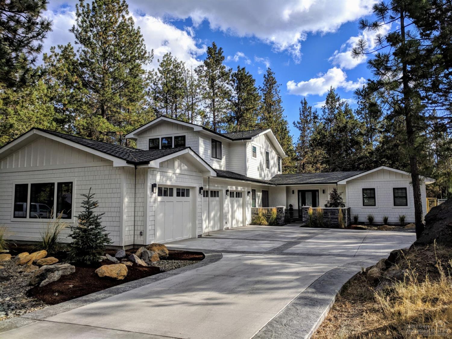 Woodriver Village - Residential