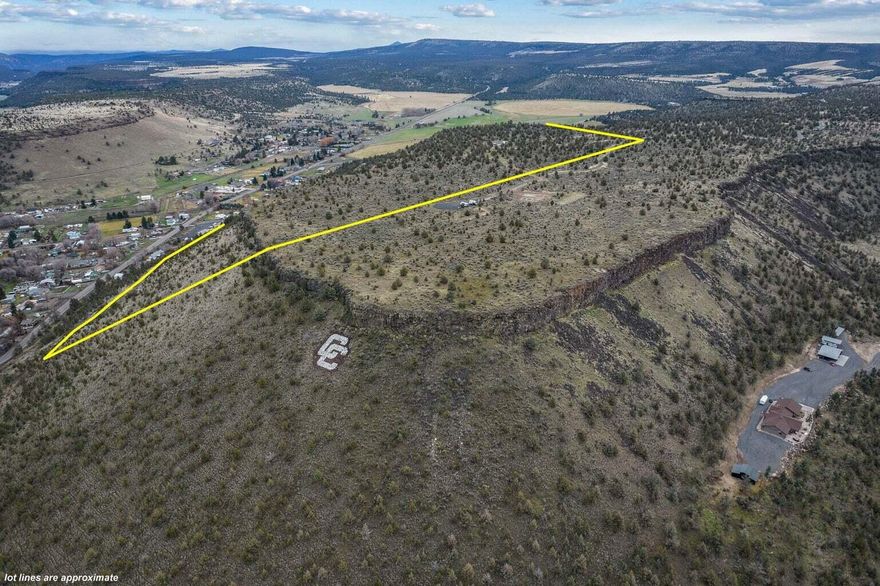 Discover an extraordinary 80-acre parcel of land perched atop a bluff, presenting unparalleled views of the Three Sisters Mountains, Prineville Valley, and Ochoco
Mountains. Located within Prineville's newest gated development of Grandridge, this property is within 5 miles of downtown, yet feels like you are on top of the world!
Prime parcel comes complete with power and vault already installed, a shared well with water lines underground to property, and approved septic feasibility for cap n fill, ensuring seamless development. Boasting excellent soil quality, it offers boundless potential for excavation and landscaping. Gravel driveway has already been installed for your convenience. With multiple homesite options to choose from, each offering its own unique perspective, this property promises privacy and tranquility just minutes
from all amenities. Livestock is welcome! Don't miss this chance to own a piece of Central Oregon's natural beauty - schedule your viewing today!