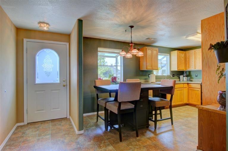 Whispering Winds - Residential