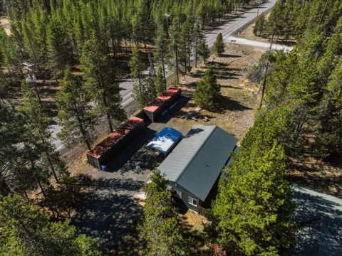 Tiny photo for 55601 Swan Road, Bend, OR 97707 (MLS # 220217539)