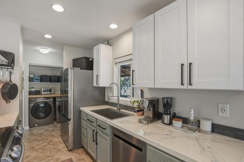 Tiny photo for 55601 Swan Road, Bend, OR 97707 (MLS # 220217539)