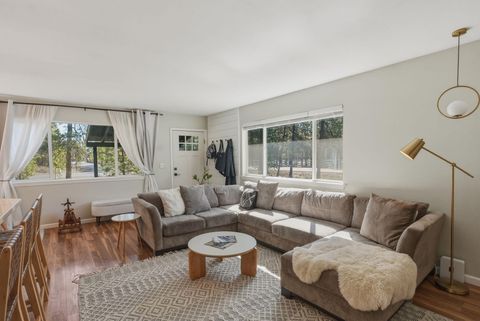 Tiny photo for 55601 Swan Road, Bend, OR 97707 (MLS # 220217539)