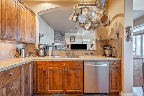 Tiny photo for 1398 NE Carson Street, Prineville, OR 97754 (MLS # 220213295)