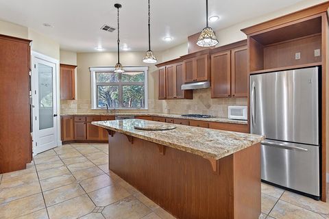 Tiny photo for 6995 Monument Drive, Grants Pass, OR 97526 (MLS # 220211135)