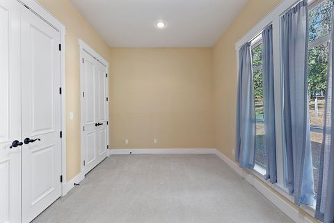 Tiny photo for 6995 Monument Drive, Grants Pass, OR 97526 (MLS # 220211135)