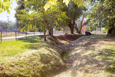 Tiny photo for 6995 Monument Drive, Grants Pass, OR 97526 (MLS # 220211135)