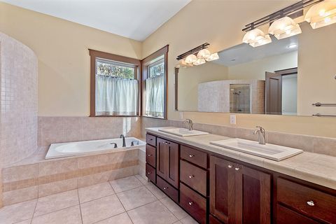 Tiny photo for 6995 Monument Drive, Grants Pass, OR 97526 (MLS # 220211135)