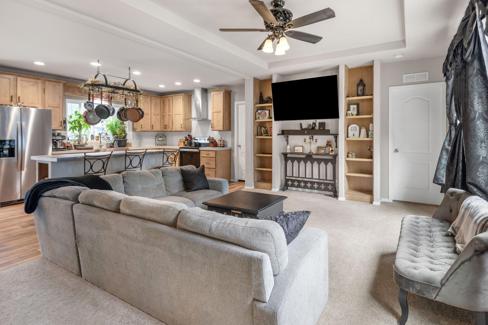 Bend, Oregon 97707, United States, 3 Bedrooms Bedrooms, ,2 BathroomsBathrooms,Residential,Active,60926