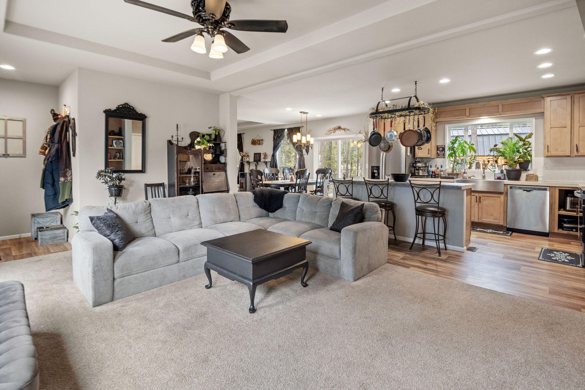 Bend, Oregon 97707, United States, 3 Bedrooms Bedrooms, ,2 BathroomsBathrooms,Residential,Active,60926