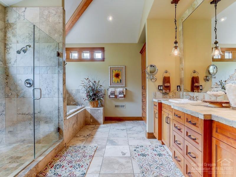 Awbrey Butte - Residential