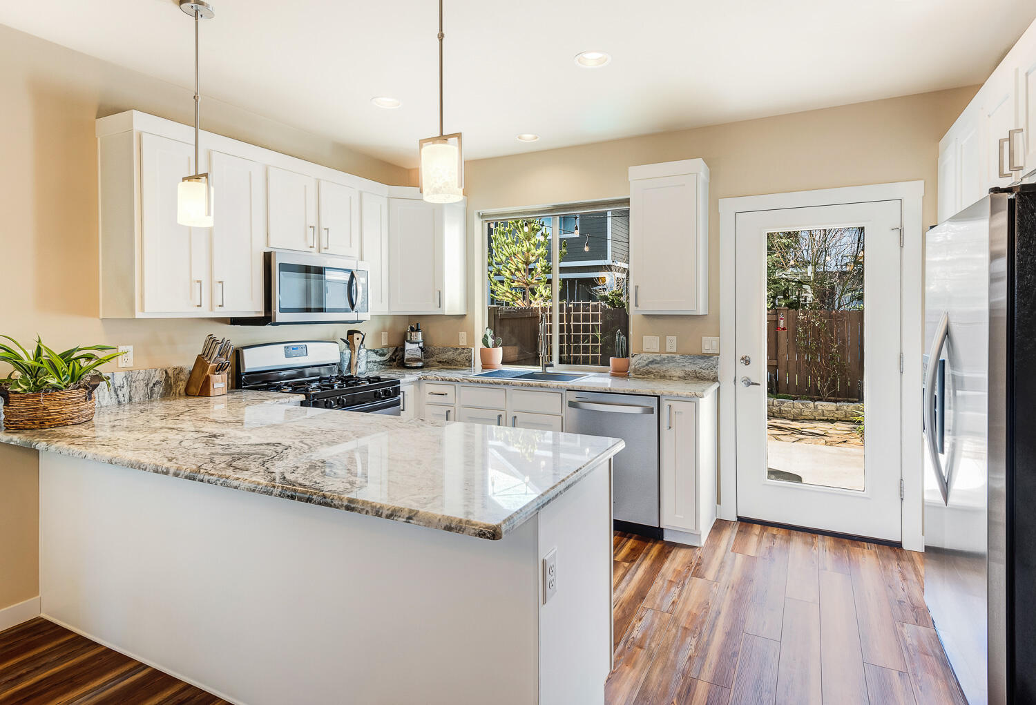 Mirada - Residential