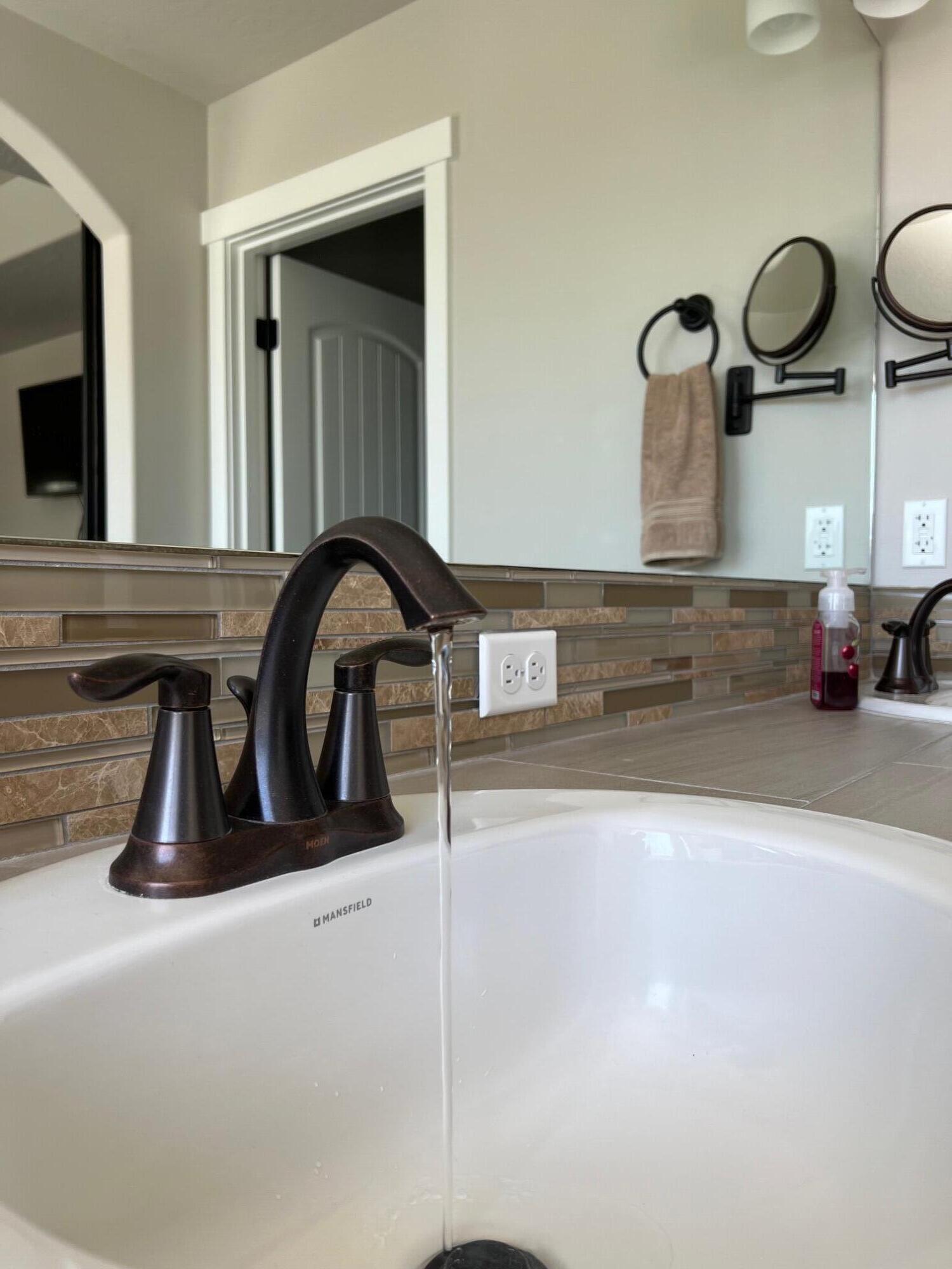 27 Elm - Residential