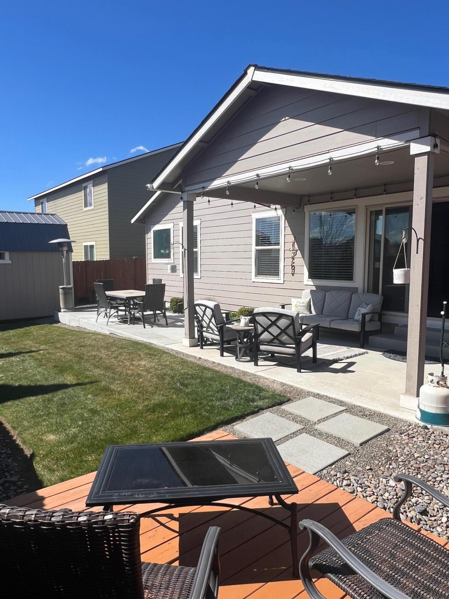 27 Elm - Residential