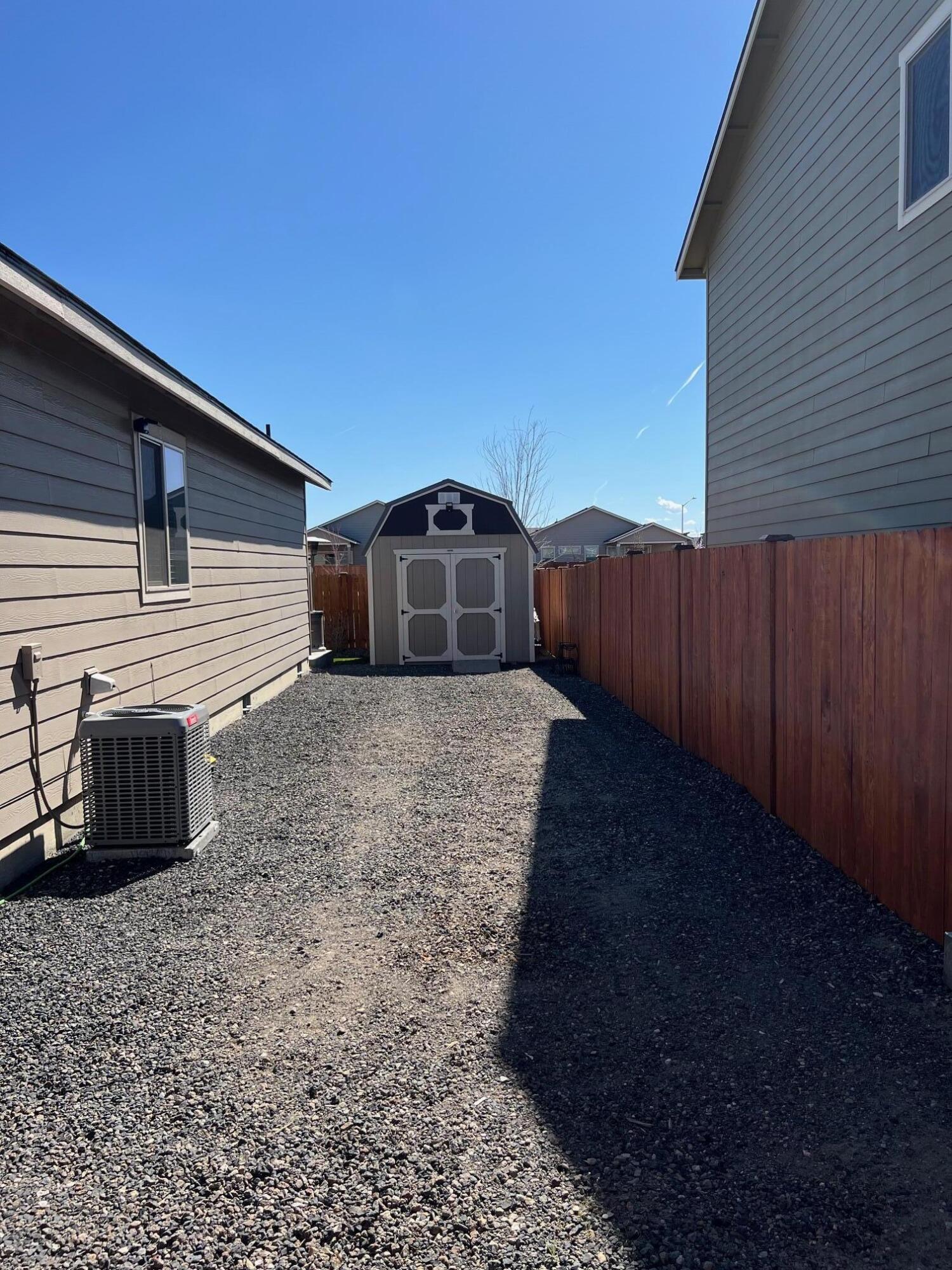 27 Elm - Residential