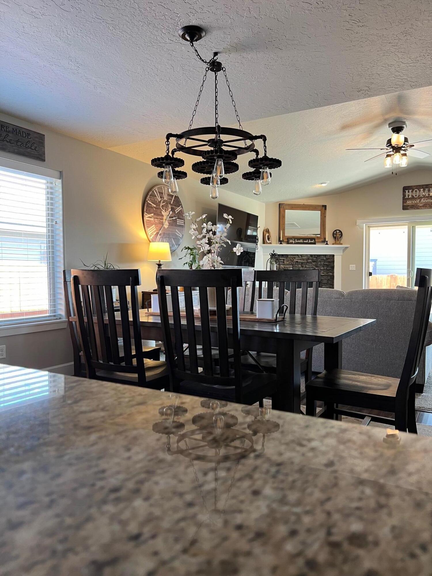 27 Elm - Residential