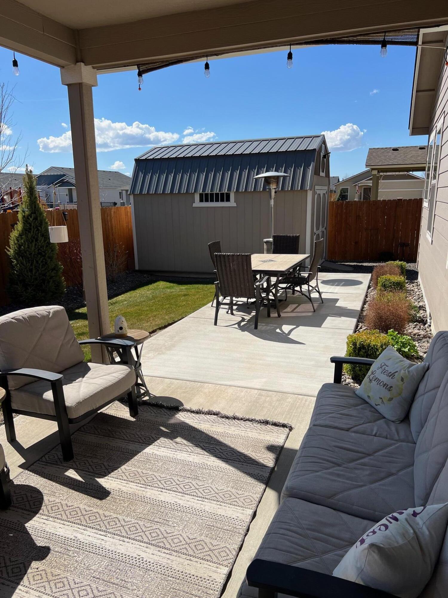 27 Elm - Residential