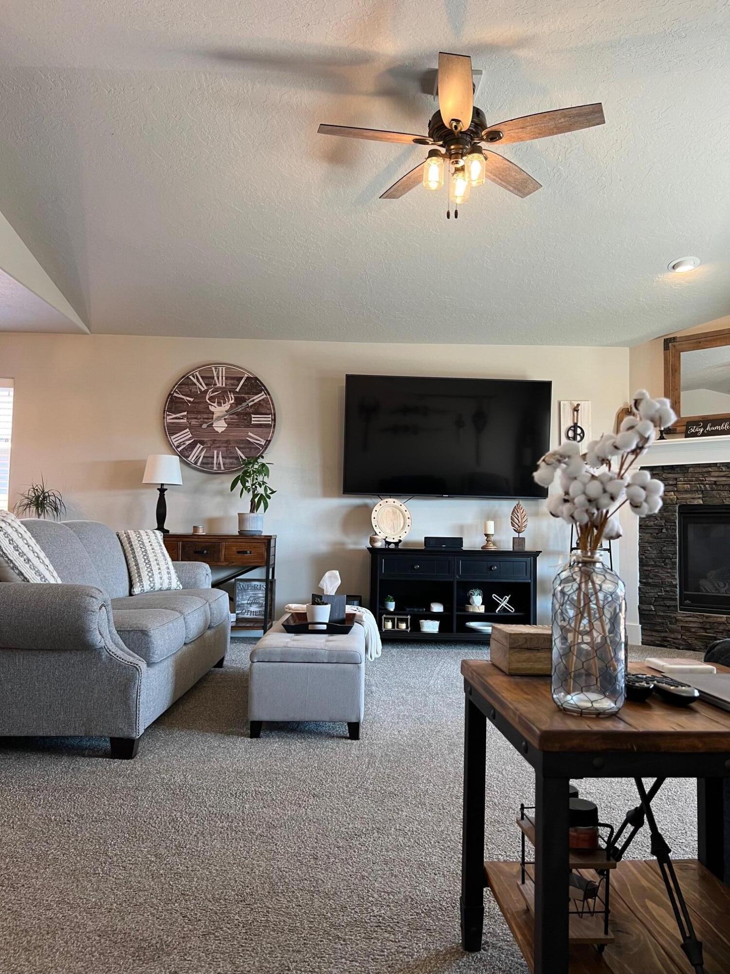 27 Elm - Residential