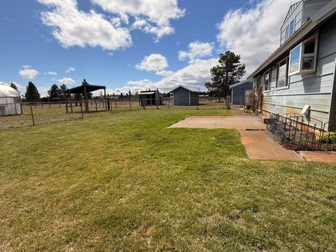 Tiny photo for 16631 Serpentine Drive, La Pine, OR 97739 (MLS # 220196555)