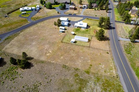 Tiny photo for 16631 Serpentine Drive, La Pine, OR 97739 (MLS # 220196555)