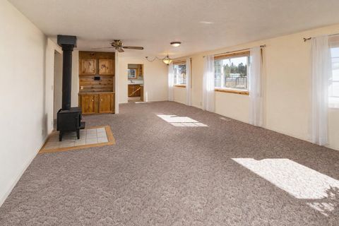 Tiny photo for 16631 Serpentine Drive, La Pine, OR 97739 (MLS # 220196555)