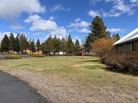 Tiny photo for 16631 Serpentine Drive, La Pine, OR 97739 (MLS # 220196555)