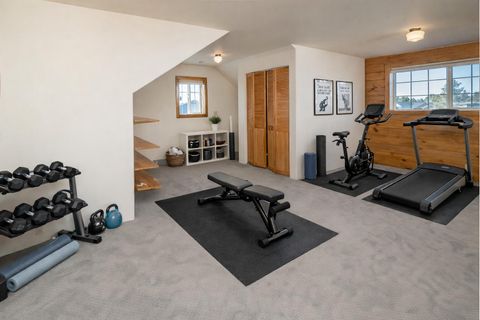 Tiny photo for 16631 Serpentine Drive, La Pine, OR 97739 (MLS # 220196555)
