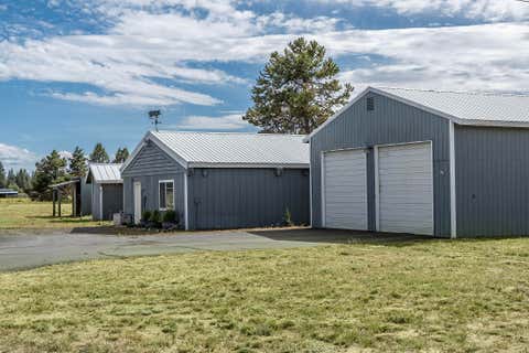 Tiny photo for 16631 Serpentine Drive, La Pine, OR 97739 (MLS # 220196555)