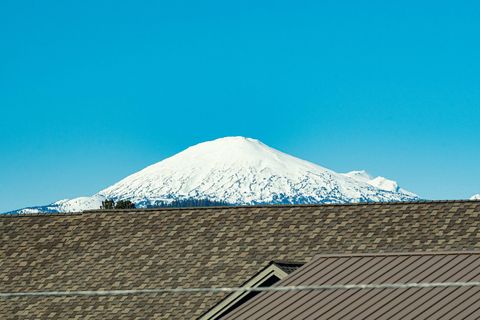 Tiny photo for 16631 Serpentine Drive, La Pine, OR 97739 (MLS # 220196555)