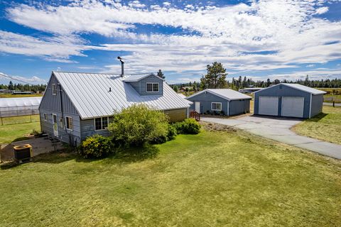Photo of 16631 Serpentine Drive, La Pine, OR 97739 (MLS # 220196555)