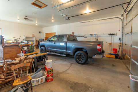 Tiny photo for 16631 Serpentine Drive, La Pine, OR 97739 (MLS # 220196555)