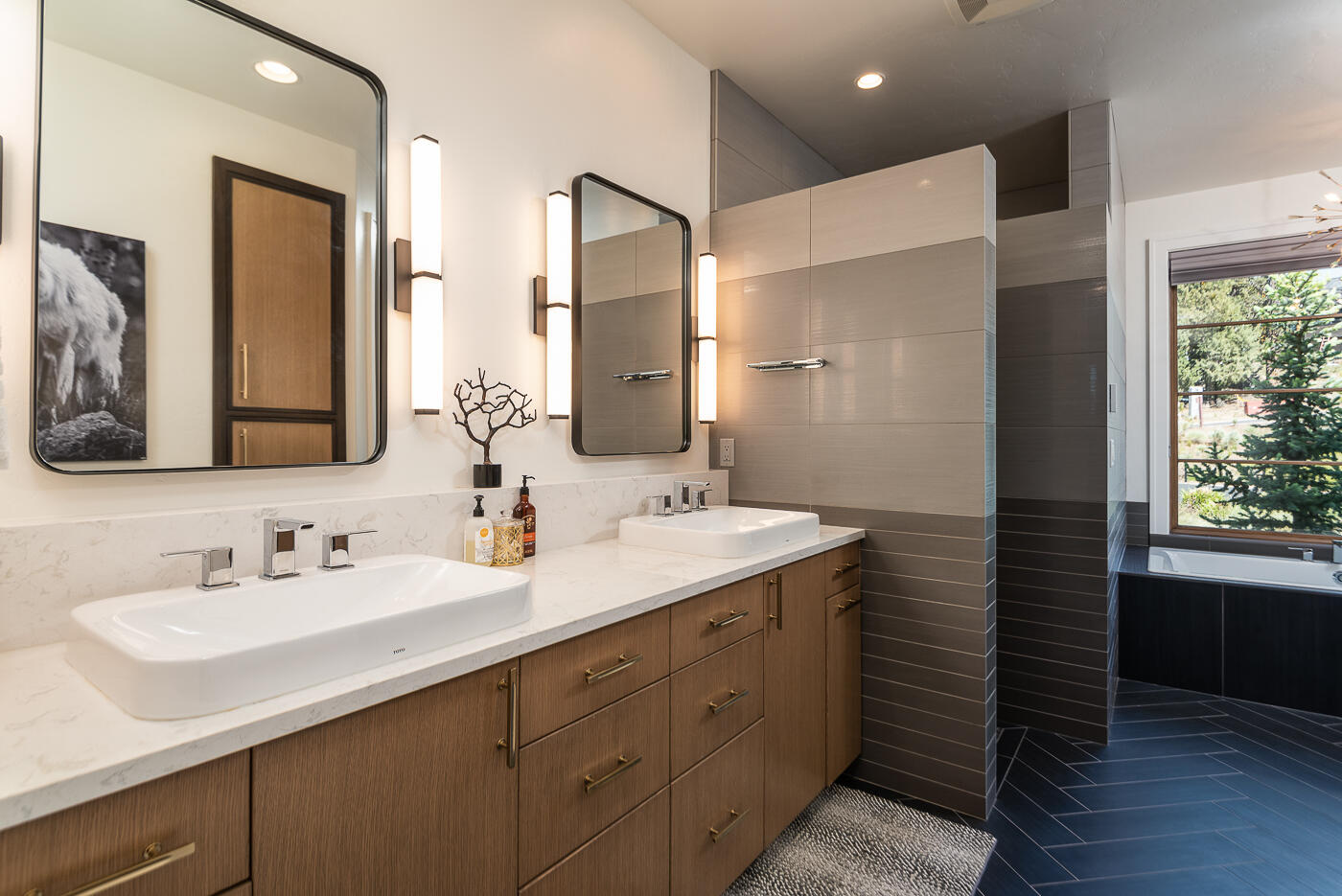 North Rim - Residential