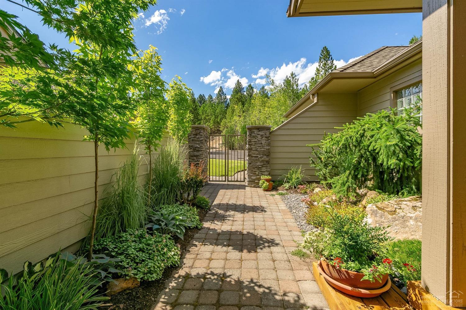 Mt Bachelor Village - Residential