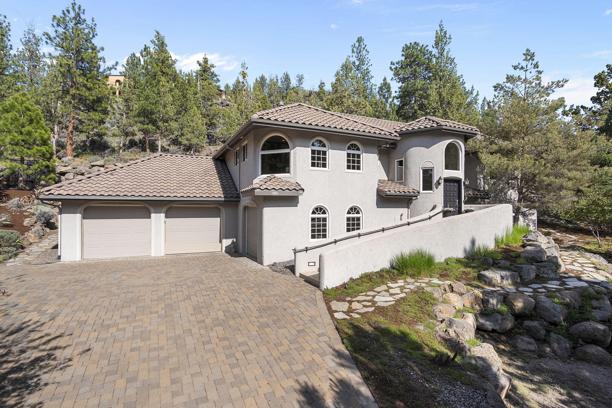 Awbrey Glen - Residential