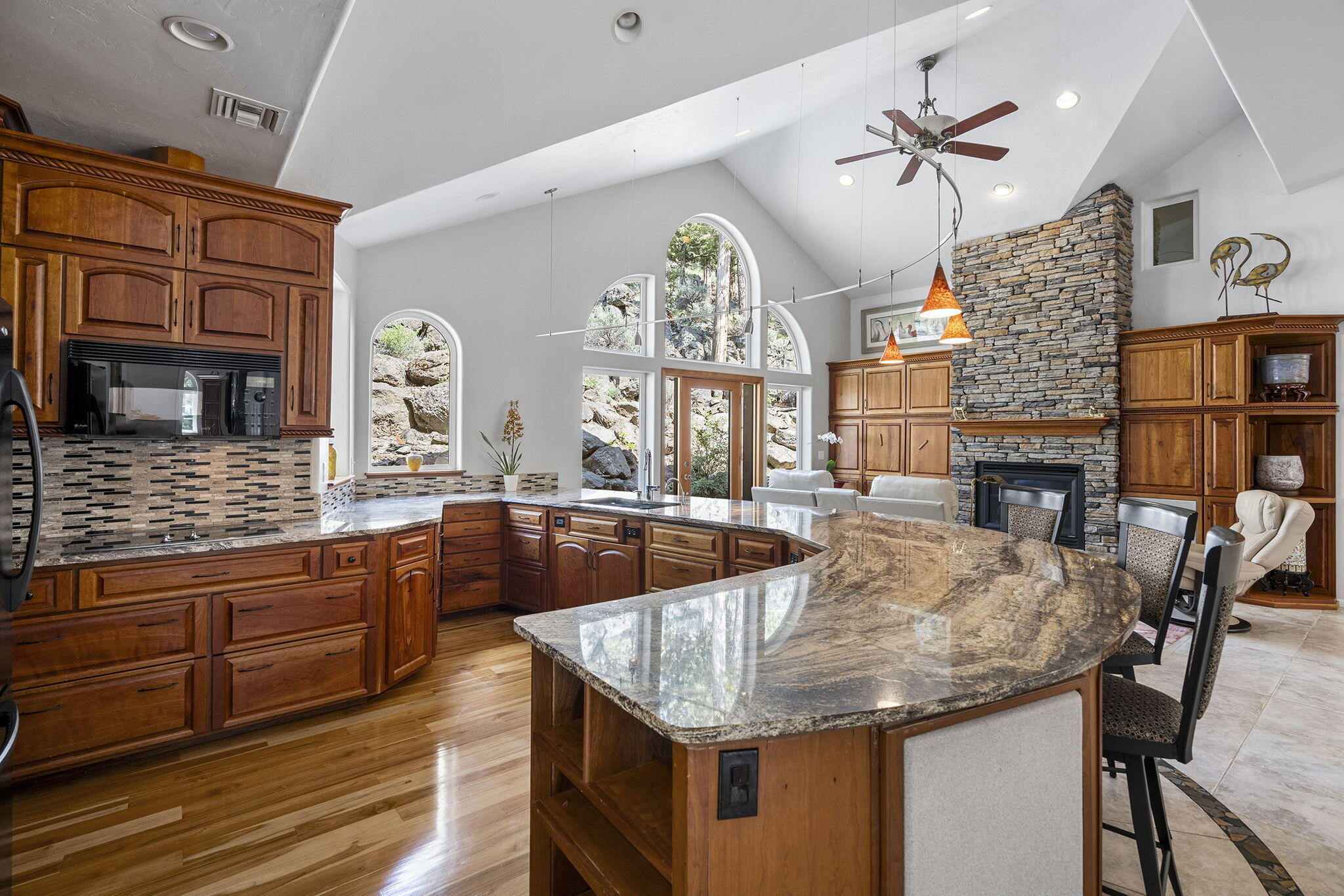 Awbrey Glen - Residential