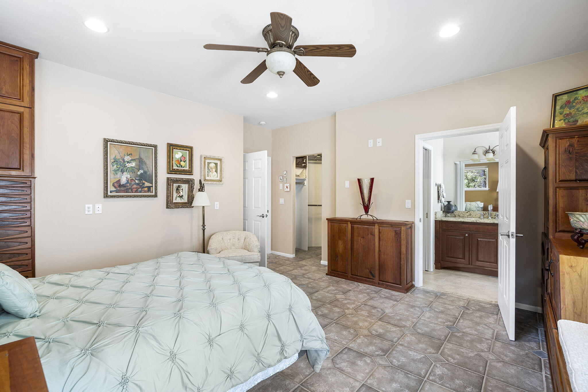 Awbrey Glen - Residential